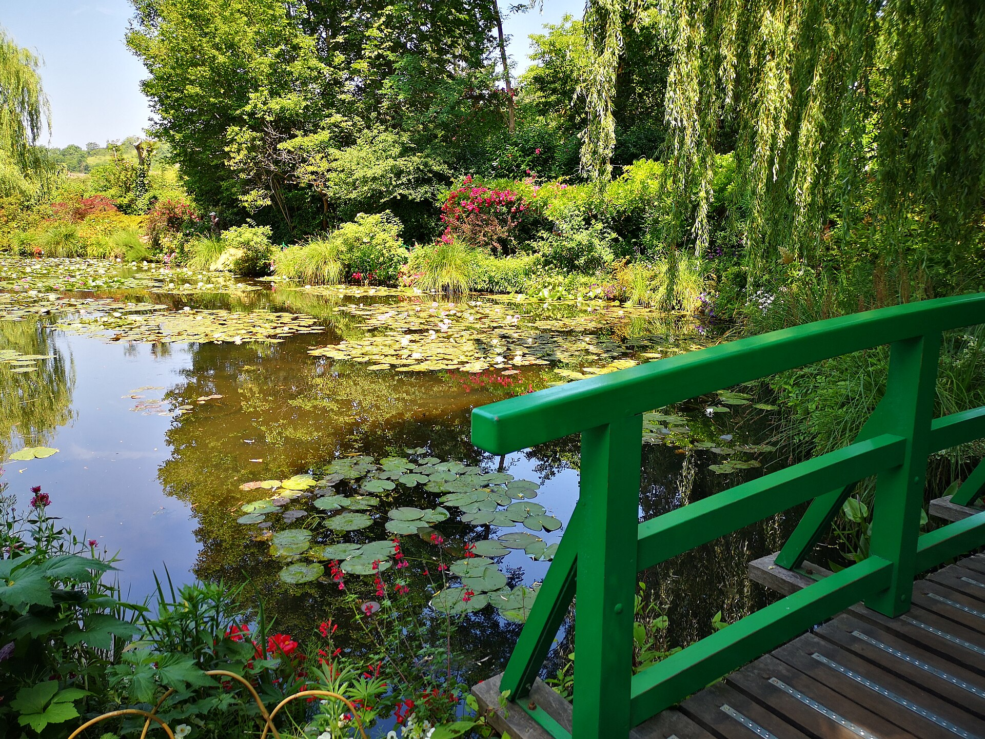 Le pont japonais et le bassin aux nymphéas à Giverny